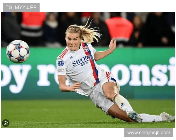 女足世界杯赛场上的明星球员盘点，了解她们的成长故事与比赛表现